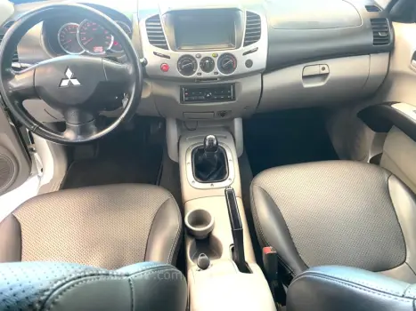 L200 TRITON 2.4 HLS 4X2 CD 16V