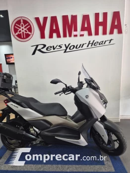 XMAX 250 CONNECTED