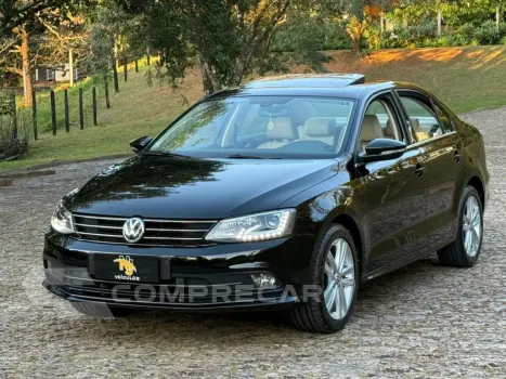 JETTA 2.0 TSI HIGHLINE 211CV GASOLINA 4P TIPTRONIC