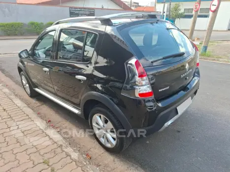 Sandero 1.6 STEPWAY 16V FLEX 4P AUTOMÁTICO
