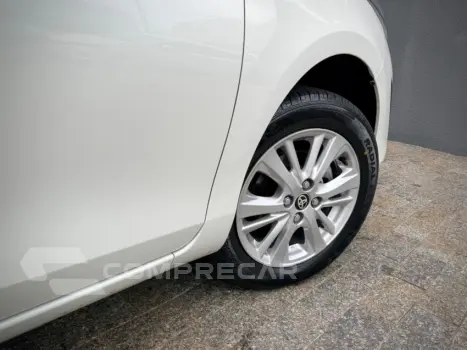 YARIS 1.5 16V Sedan XL