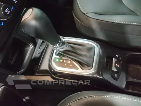 RENEGADE 1.3 T270 TURBO FLEX LONGITUDE AT6