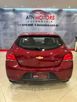 Onix Hatch 1.0 12V 4P FLEX LT