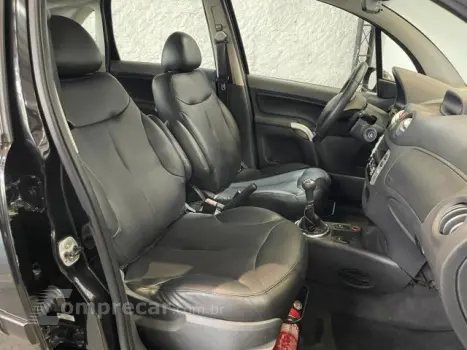 C3 - 1.4 I EXCLUSIVE 8V 4P MANUAL