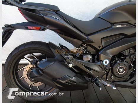 DOMINAR 400