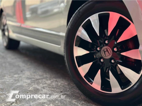 CIVIC 1.8 LXL 16V FLEX 4P AUTOMÁTICO