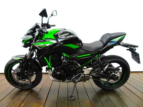 KAWASAKI Z650 ABS