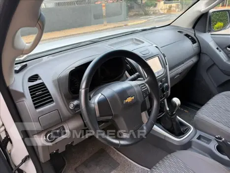 S10 2.4 LT 4X2 CD 8V