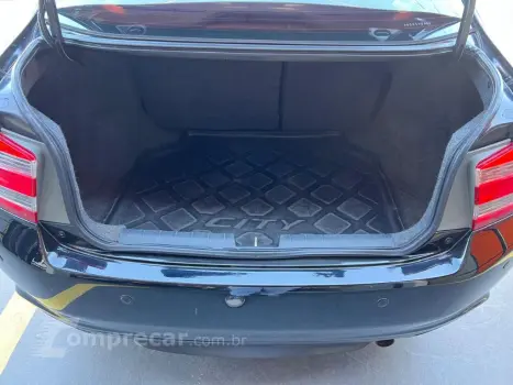 CITY Sedan LX 1.5 Flex 16V 4p Aut.