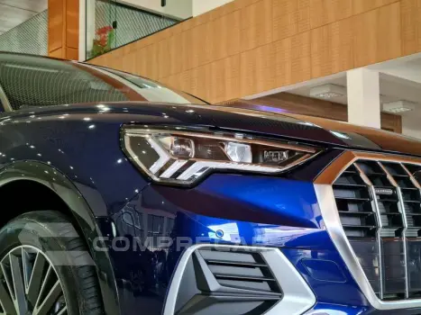 Q3 PERFORMANCE 2.0 TFSI QUATTRO