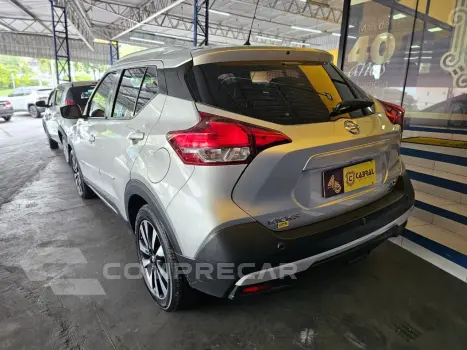 KICKS SV 1.6 16V FlexStar 5p Aut.