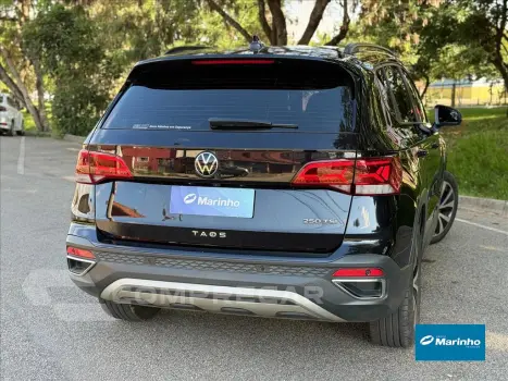 TAOS 1.4 250 TSI TOTAL FLEX COMFORTLINE AUTOMÁTICO