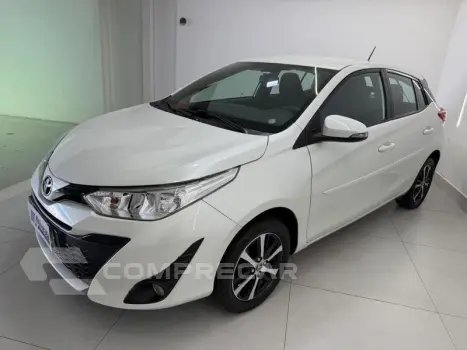 YARIS HB XL 13 AT
