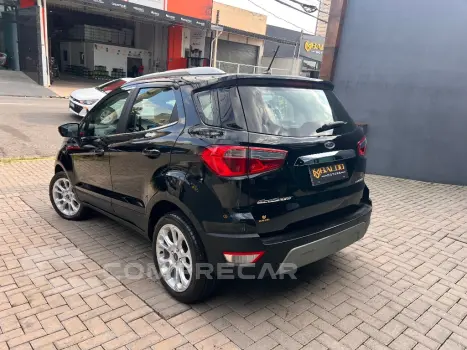 EcoSport TITANIUM 1.5 12V Flex 5p Aut.