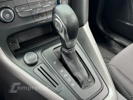 FOCUS 2.0 SE Sedan 16V