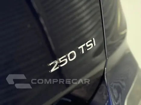 TAOS 1.4 250 TSI TOTAL FLEX HIGHLINE AUTOMÁTICO
