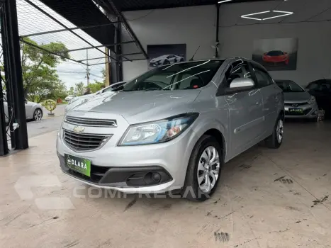 CHEVROLET Onix LT 1.4 2013 4 portas