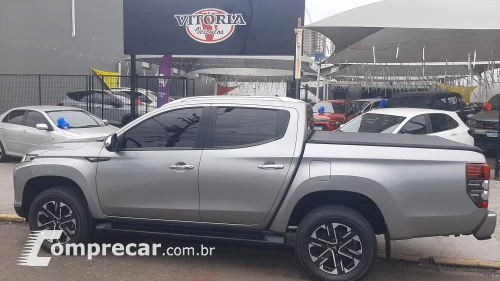 L200 TRITON 2.4 16V Turbo Sport Hpe-s CD 4X4