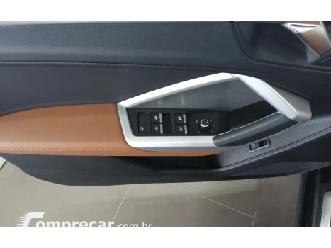 Q3 2.0 40 TFSI GASOLINA PERFORMANCE QUATTRO TIPTRONIC
