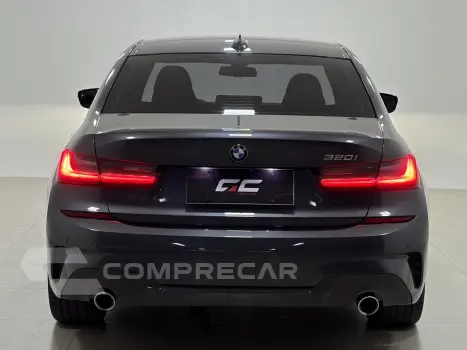 320i 2.0 16V TURBO GASOLINA M SPORT AUTOMÁTICO