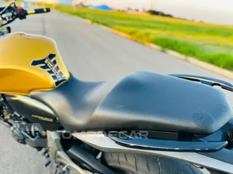 CB 600F HORNET