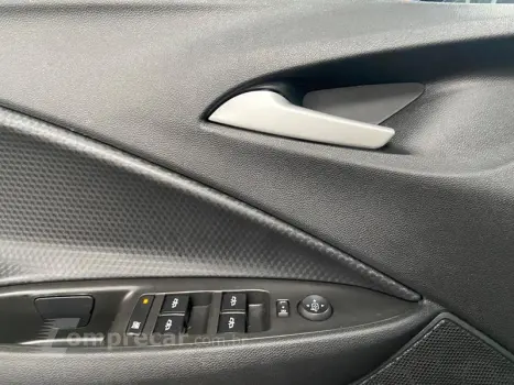 ONIX HATCH LT 1.0 12V FLEX 5P MEC