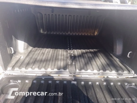 SAVEIRO 1.6 Cross CD 16V