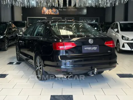 JETTA 2.0 TSI HIGHLINE 211CV GASOLINA 4P TIPTRONIC