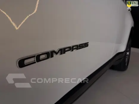 COMPASS 2.0 16V FLEX SPORT AUTOMÁTICO