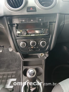 GOL 1.6 MI Power 8V