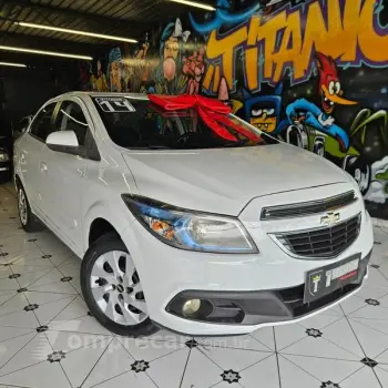 CHEVROLET PRISMA 1.4 MT LT 4 portas
