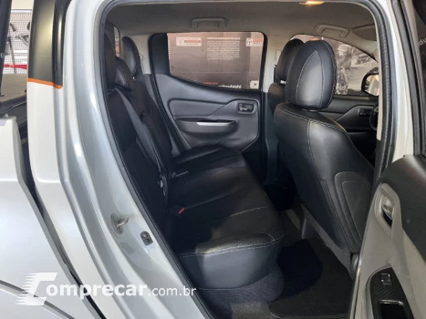 L200 TRITON 2.4 16V Turbo Sport Hpe-s CD 4X4