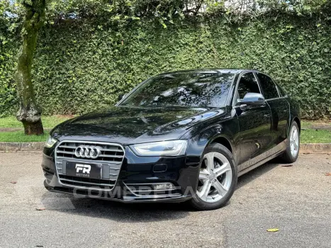 Audi A4 1.8 TFSI Attraction 4 portas
