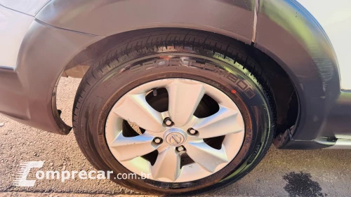 LIVINA 1.8 SL X-gear 16V