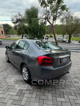 CITY Sedan LX 1.5 Flex 16V 4p Aut.
