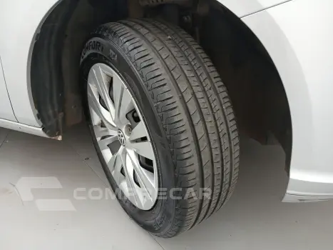 VOYAGE 1.0 12V MPI TOTALFLEX 4P MANUAL