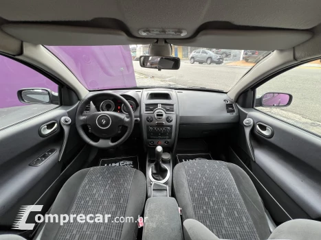 MÉGANE 1.6 Dynamique Grand Tour 16V