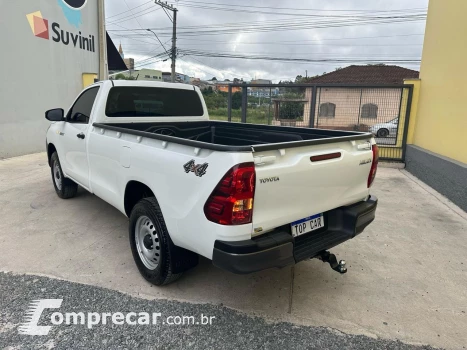 HILUX 2.4 4X4 CS 8V