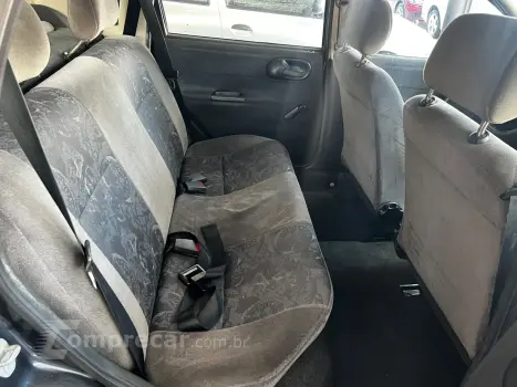 CORSA 1.0 MPFI Milenium Sedan 8V