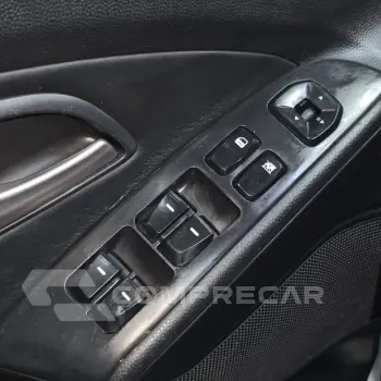 ix35 2.0 16V 170cv 2WD/4WD Mec.