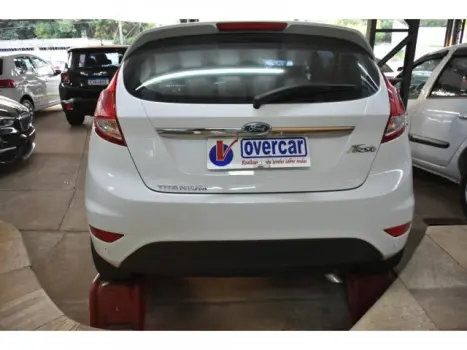 FIESTA HATCH - 1.6 TITANIUM HATCH 16V 4P MANUAL