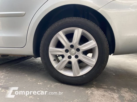 Polo Sed. COMFORT. 1.6 Mi Tot. Flex 8v
