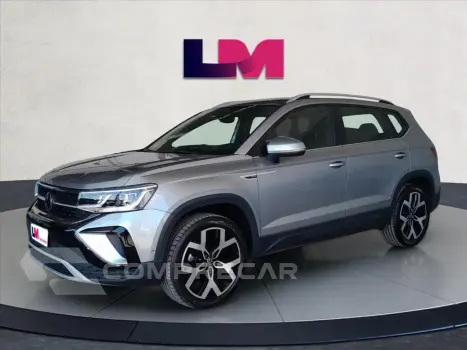 Volkswagen TAOS 1.4 250 TSI TOTAL FLEX HIGHLINE AUTOMÁTICO 4 portas