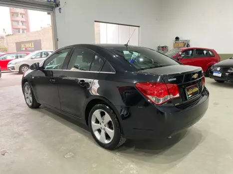 Cruze 1.8 Lt 16V Flex 4P Automático