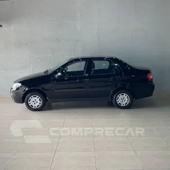 Siena Celebration 1.0 Fire Flex 8V 4p