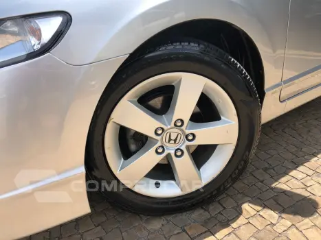 Civic 1.8 Lxl 16V Flex 4P Automático