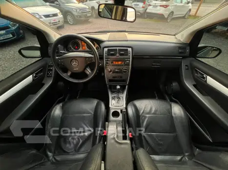 B 200 2.0 8V Gasolina 4P Automático