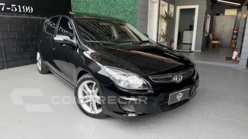Hyundai i30 2.0 16V 145cv 5p Aut. 4 portas