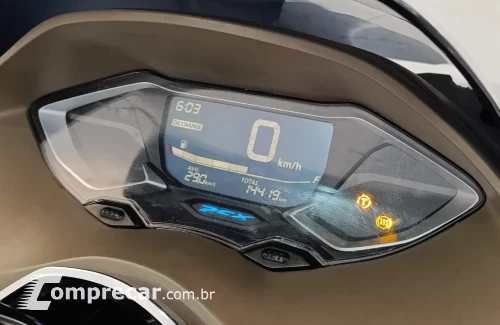 PCX 160 DLX ABS