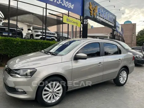 Volkswagen VOYAGE 1.0 MI Trendline 8V 4 portas